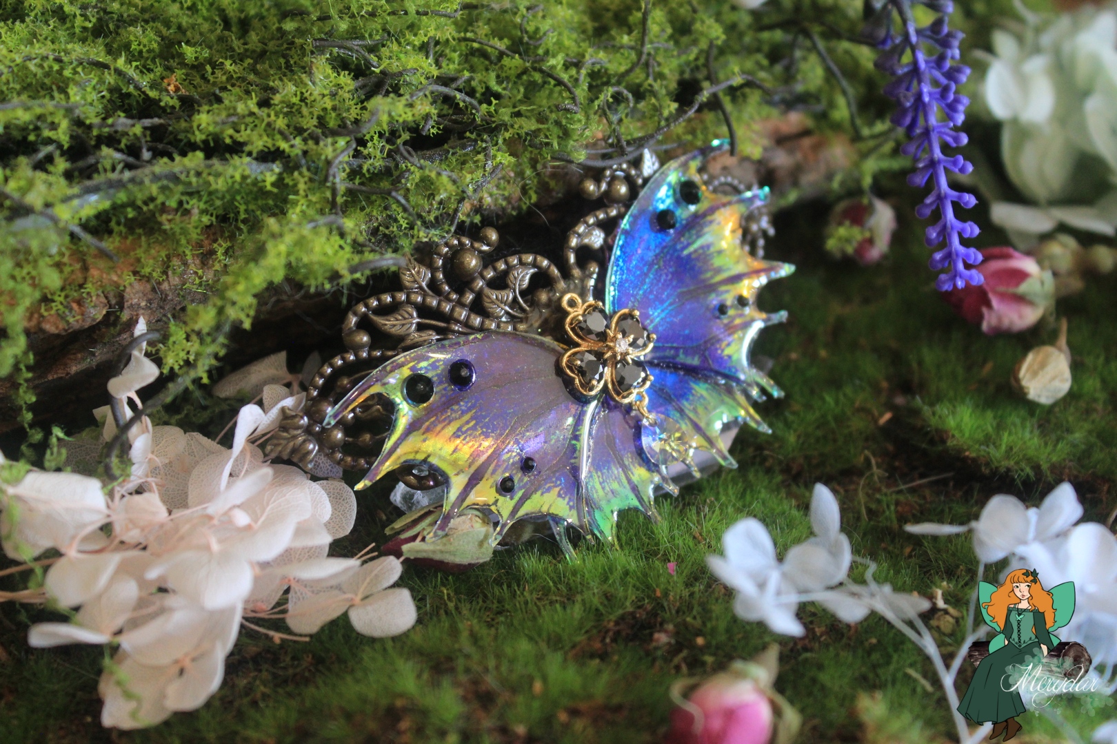 bijou féerique en forme d'ailes de fée ou de dragon, collab avec cassie art work echos et merveilles